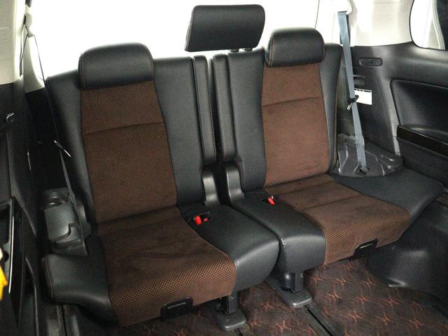 アルファード 240S タイプゴールドII (禁煙車)(純正8インチナビ)(大画面後席モニター)(ハーフレザーシート)(特別仕様車)クルコン バックカメラ パワーバックドア 両側電動スライドドア ETC フルセグTV Bluetooth接続(17枚目)