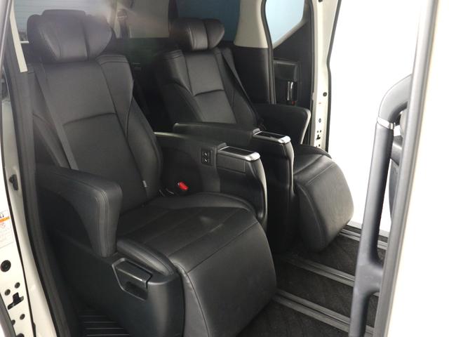 アルファード 2.5S Cパッケージ (禁煙車)(点検記録簿15枚付属)(サンルーフ)(ディスプレイオーディオ)(後席モニター)(黒革電動シート)衝突軽減 レーダークルーズ LTA ETC フルセグ Bluetooth ベンチレーション(19枚目)