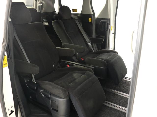 ヴェルファイア 2.4Z プラチナセレクションII (禁煙車)(ツインサンルーフ)(ALPINE製8インチナビ)(後席モニター)(特別仕様車)パワーバックドア 両側電動スライドドア フルセグ地デジTV バックカメラ ETC オットマン コンビハンドル(18枚目)