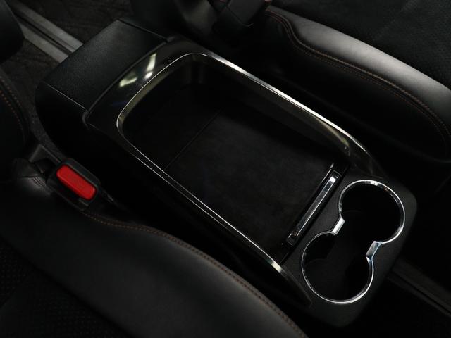 アルファード 2.5S Aパッケージ タイプブラック (禁煙車)(ALPINE製11インチナビ)(モデリスタカスタム)(プリクラッシュ)(レーダークルーズ)ハーフレザーシート パワーバックドア クリアランスソナー オットマン フルフラット ETC(23枚目)