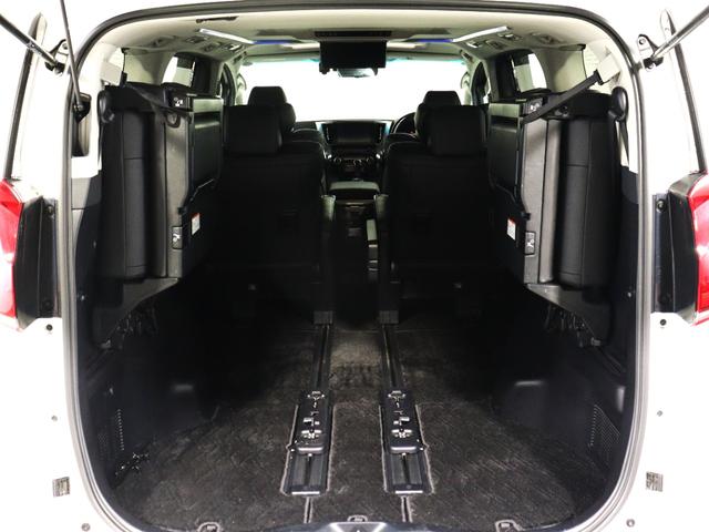 アルファード 2.5S Cパッケージ (禁煙車)(黒革電動シート)(20インチアルミ&車高調)(サンルーフ)(ディスプレイオーディオ)(プリクラッシュ/レーダークルーズ/LTA)シートヒーター&ベンチレーション 後席モニター 両側電動(17枚目)