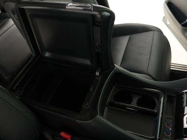 アルファード 2.5S Cパッケージ (禁煙車)(黒革電動シート)(20インチアルミ&車高調)(サンルーフ)(ディスプレイオーディオ)(プリクラッシュ/レーダークルーズ/LTA)シートヒーター&ベンチレーション 後席モニター 両側電動(26枚目)