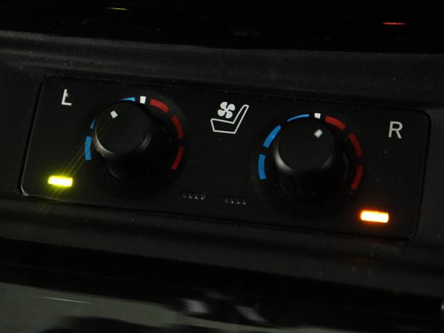 アルファード 2.5S Cパッケージ (禁煙車)(黒革電動シート)(20インチアルミ&車高調)(サンルーフ)(ディスプレイオーディオ)(プリクラッシュ/レーダークルーズ/LTA)シートヒーター&ベンチレーション 後席モニター 両側電動(34枚目)