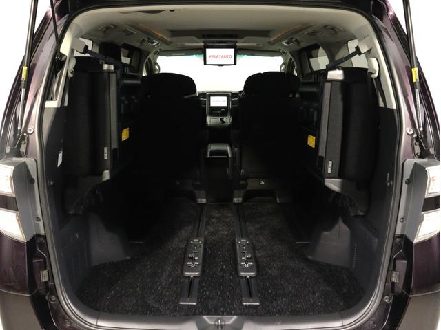 ヴェルファイア 2.4Z Gエディション (禁煙車)(サンルーフ)(純正8インチナビ)(11インチ後席モニター)(電動シート)シートメモリー クルコン パワーバックドア 両側電動スライド ETC フルセグTV Bluetooth バックカメラ(14枚目)