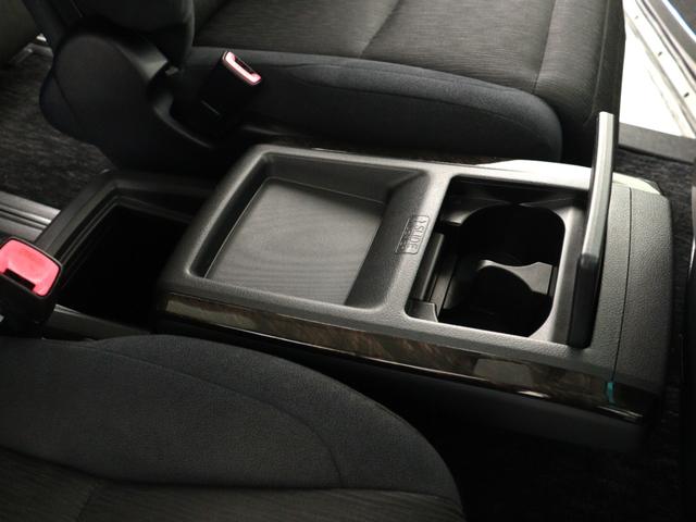 ヴェルファイア 2.4Z Gエディション (禁煙車)(サンルーフ)(純正8インチナビ)(11インチ後席モニター)(電動シート)シートメモリー クルコン パワーバックドア 両側電動スライド ETC フルセグTV Bluetooth バックカメラ(24枚目)