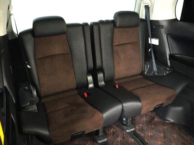 アルファード ２４０Ｓ　タイプゴールド　（禁煙車）（モデリスタエアロカスタム）（純正８インチナビ）（後席モニター）ハーフレザー　特別仕様車　クルコン　パワーバックドア　両側電動スライド　ＥＴＣ　フルセグＴＶ　バックカメラ　Ｂｌｕｅｔｏｏｔｈ（20枚目）