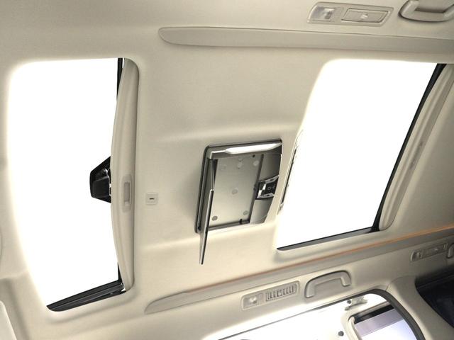 アルファード ２４０Ｓ　タイプゴールド　（サンルーフ）（ＫＥＮＳＴＹＬＥ製エアロカスタム）（ＡＬＰＩＮＥ製ＢＩＧ－Ｘナビ）（後席モニター）（特別仕様車）ハーフレザー　パワーバックドア　両側電動スライド　クルコン　フルセグＴＶ　バックカメラ（2枚目）