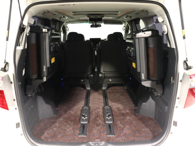 アルファード ２４０Ｓ　タイプゴールド　（サンルーフ）（ＫＥＮＳＴＹＬＥ製エアロカスタム）（ＡＬＰＩＮＥ製ＢＩＧ－Ｘナビ）（後席モニター）（特別仕様車）ハーフレザー　パワーバックドア　両側電動スライド　クルコン　フルセグＴＶ　バックカメラ（14枚目）