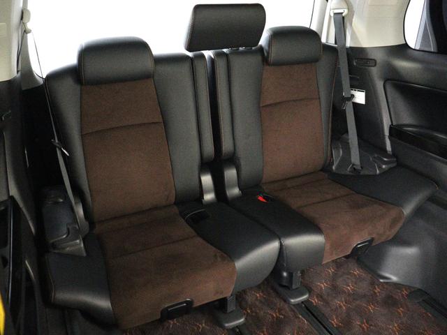 アルファード ２４０Ｓ　タイプゴールド　（サンルーフ）（ＫＥＮＳＴＹＬＥ製エアロカスタム）（ＡＬＰＩＮＥ製ＢＩＧ－Ｘナビ）（後席モニター）（特別仕様車）ハーフレザー　パワーバックドア　両側電動スライド　クルコン　フルセグＴＶ　バックカメラ（17枚目）