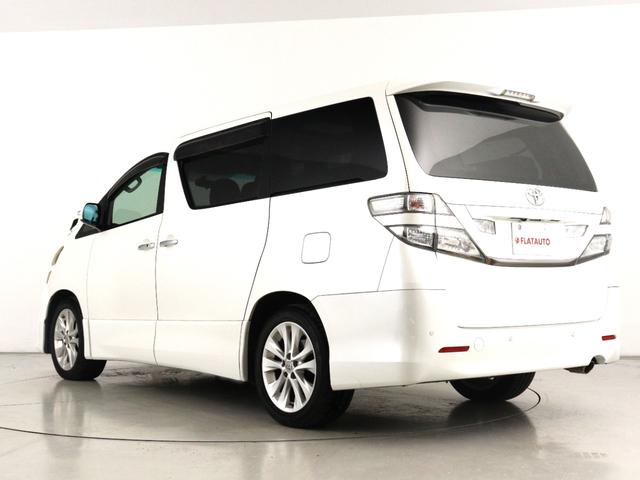 ヴェルファイア ２．４Ｚ　プラチナムセレクション　（禁煙車）（ツインサンルーフ）（社外グリルカスタム）（後席モニター）（純正ナビ）（特別仕様車）パワーバックドア　両側電動スライド　ＥＴＣ　フルセグＴＶ　Ｂｌｕｅｔｏｏｔｈ接続　バックカメラ　オットマン（8枚目）