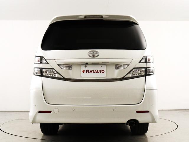 ヴェルファイア ２．４Ｚ　プラチナムセレクション　（禁煙車）（ツインサンルーフ）（社外グリルカスタム）（後席モニター）（純正ナビ）（特別仕様車）パワーバックドア　両側電動スライド　ＥＴＣ　フルセグＴＶ　Ｂｌｕｅｔｏｏｔｈ接続　バックカメラ　オットマン（9枚目）