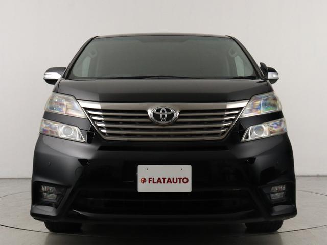 ヴェルファイア ２．４Ｚ　プラチナムセレクション　（禁煙車）（特別仕様車）（後席モニター）（純正ナビ）（黒革調シートカバー装着）パワーバックドア　両側電動スライドドア　ＥＴＣ　カラーバックモニター　ウッドコンビハンドル　クリアランスソナー　オットマン（6枚目）