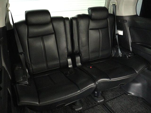 ヴェルファイア ２．４Ｚ　プラチナムセレクション　（禁煙車）（特別仕様車）（後席モニター）（純正ナビ）（黒革調シートカバー装着）パワーバックドア　両側電動スライドドア　ＥＴＣ　カラーバックモニター　ウッドコンビハンドル　クリアランスソナー　オットマン（16枚目）