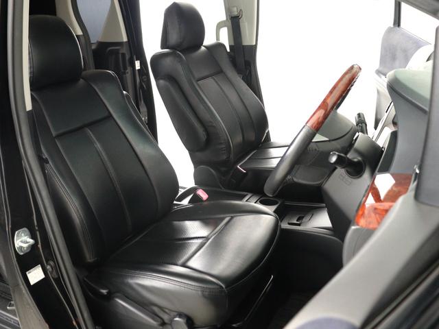 ヴェルファイア ２．４Ｚ　プラチナムセレクション　（禁煙車）（特別仕様車）（後席モニター）（純正ナビ）（黒革調シートカバー装着）パワーバックドア　両側電動スライドドア　ＥＴＣ　カラーバックモニター　ウッドコンビハンドル　クリアランスソナー　オットマン（18枚目）