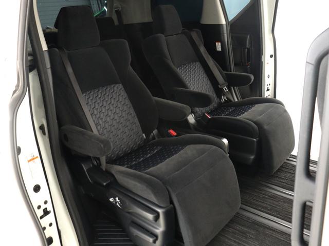 ヴェルファイア ２．５Ｚ　Ａエディション　（ワンオーナー）（禁煙車）（純正９インチナビ）（プリクラッシュ）（レーダークルーズコントロール）（１００Ｖコンセント付）ＥＴＣ　両側電動スライド　フルセグ　Ｂｌｕｅｔｏｏｔｈ　バックカメラ　ローダウン（17枚目）