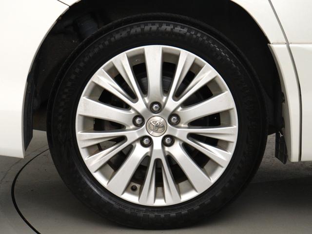 ヴェルファイア ２．４Ｚ　Ｇエディション　（ＡＬＰＩＮＥ製９インチナビ）（後席モニター）（電動シート）（パワーバックドア）両側電動スライドドア　シートメモリー　ＥＴＣ　クルコン　フルセグＴＶ　Ｂｌｕｅｔｏｏｔｈ接続　バックカメラ　オットマン（12枚目）