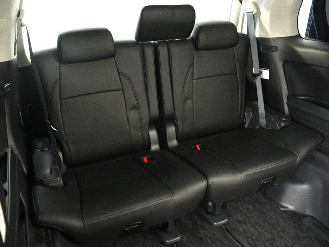 ヴェルファイア ２．４Ｚ　プラチナムセレクション　（ワンオーナー）（禁煙車）（黒革調シートカバー）（後席モニター）（純正ナビ）（特別仕様車）フルセグＴＶ　Ｂｌｕｅｔｏｏｔｈ接続　両側電動スライドドア　パワーバックドア　ＥＴＣ　バックカメラ　オットマン（16枚目）