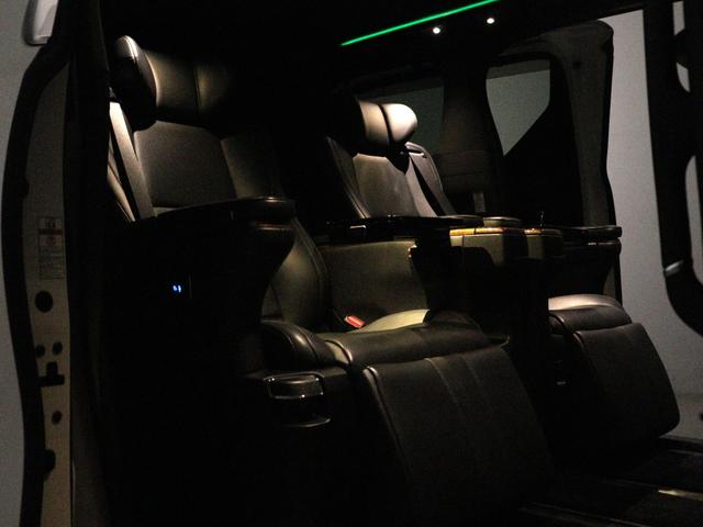 アルファード ３．５エグゼクティブラウンジ　（サンルーフ）（ＪＢＬサウンド）（モデリスタエアロ）（黒革電動エアシート）（全周囲カメラ）（リアエンター）シートメモリー＆ヒーター　ＥＴＣ　衝突軽減　レーダークルーズ　両側電動スライドドア　フルセグ（2枚目）