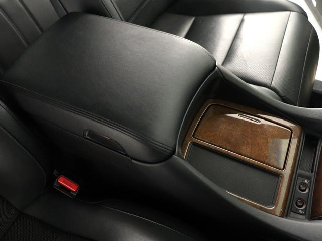 アルファード ３．５エグゼクティブラウンジ　（サンルーフ）（ＪＢＬサウンド）（モデリスタエアロ）（黒革電動エアシート）（全周囲カメラ）（リアエンター）シートメモリー＆ヒーター　ＥＴＣ　衝突軽減　レーダークルーズ　両側電動スライドドア　フルセグ（29枚目）