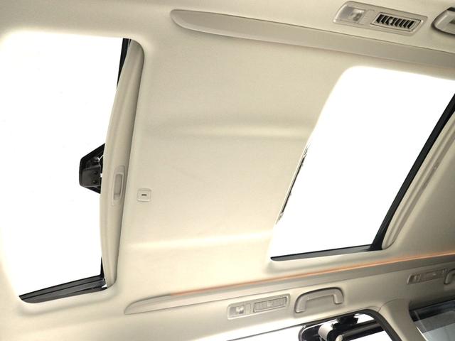 ヴェルファイア 3.5Z ゴールデンアイズ (禁煙車)(ワンオーナー)(サンルーフ)(純正8インチナビ)(特別仕様車)(ハーフレザー)クルコン パワーバックドア 両側電動スライド フルセグTV Bluetooth接続 ETC 木目コンビハンドル(2枚目)