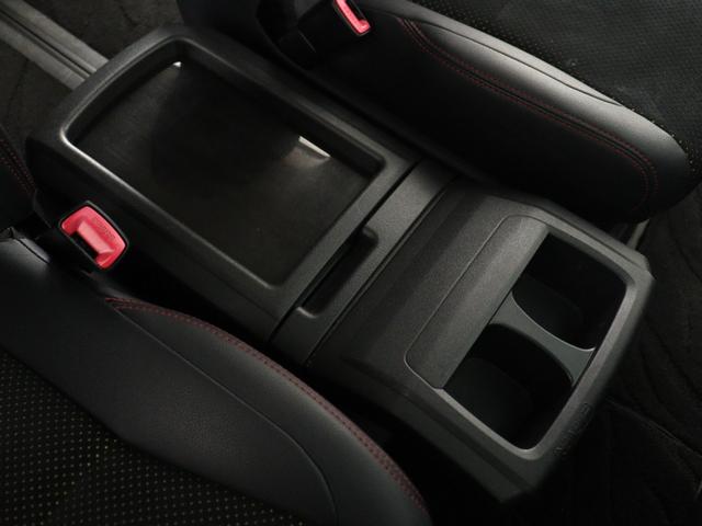 ヴェルファイア 2.4Z ゴールデンアイズII (禁煙車)(純正8インチナビ)(大画面後席モニター)(特別仕様車)(ハーフレザー)クルコン ETC パワーバックドア 両側電動スライドドア フルセグTV Bluetooth バックカメラ コンセント付(22枚目)