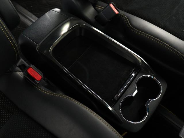 ヴェルファイア 2.5Z Aエディション ゴールデンアイズ (純正9インチナビ)(後席モニター)(ハーフレザー)(特別仕様車)(コンセント付)パワーバックドア 両側電動スライドドア ETC フルセグTV Bluetooth接続 バックカメラ クリアランスソナー(25枚目)