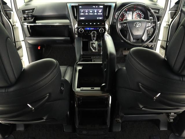 ヴェルファイア ２．５Ｚ　Ｇエディション　（モデリスタエアロ）（１０インチナビ）（後席モニター）（黒革電動シート）（ＬＴＡ／レーダークルーズ）プリクラッシュ　ＥＴＣ　フルセグＴＶ　パワーバックドア　両側電動スライド　シートメモリ　コンセント付（28枚目）