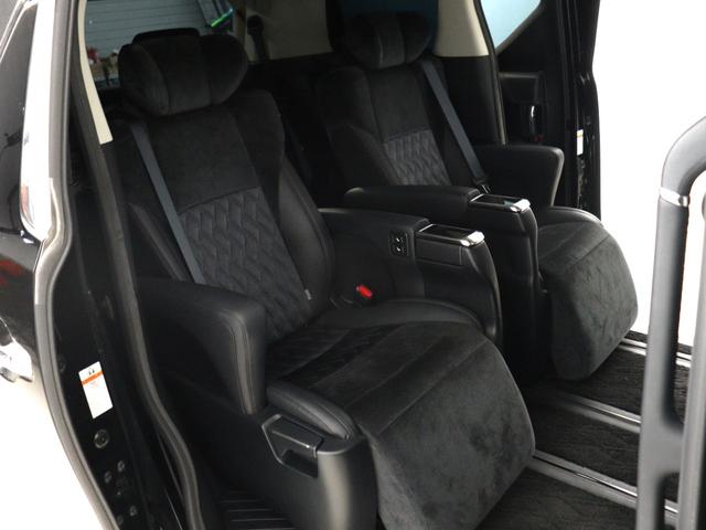 ヴェルファイア ２．５Ｚ　Ｇエディション　（禁煙車）（ローダウン＆ＢＢＳ製アルミカスタム）（ＡＬＰＩＮＥ１１インチナビ）（後席モニター）（プリクラッシュ）レーダークルーズ　電動シート　シートメモリー　パワーバックドア　両側電動スライド　ＥＴＣ（17枚目）