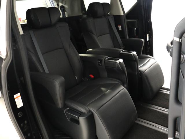 アルファード ２．５Ｓ　Ｃパッケージ　（禁煙車）（サンルーフ）（モデリスタエアロ）（黒革電動シート）（純正１０インチナビ）（後席モニター）プリクラッシュ　レーダークルーズ　シートメモリー　フルセグＴＶ　パワーバックドア　両側電動スライド（19枚目）