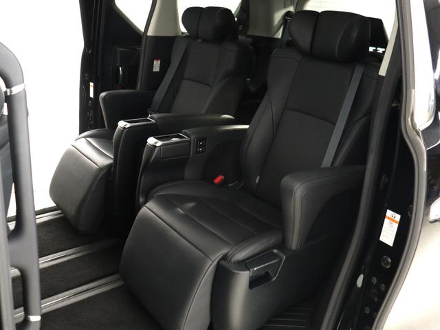 アルファード ２．５Ｓ　Ｃパッケージ　（禁煙車）（サンルーフ）（モデリスタエアロ）（黒革電動シート）（純正１０インチナビ）（後席モニター）プリクラッシュ　レーダークルーズ　シートメモリー　フルセグＴＶ　パワーバックドア　両側電動スライド（20枚目）
