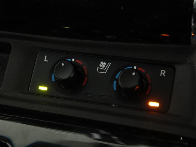 アルファード ２．５Ｓ　Ｃパッケージ　（禁煙車）（サンルーフ）（モデリスタエアロ）（黒革電動シート）（純正１０インチナビ）（後席モニター）プリクラッシュ　レーダークルーズ　シートメモリー　フルセグＴＶ　パワーバックドア　両側電動スライド（24枚目）