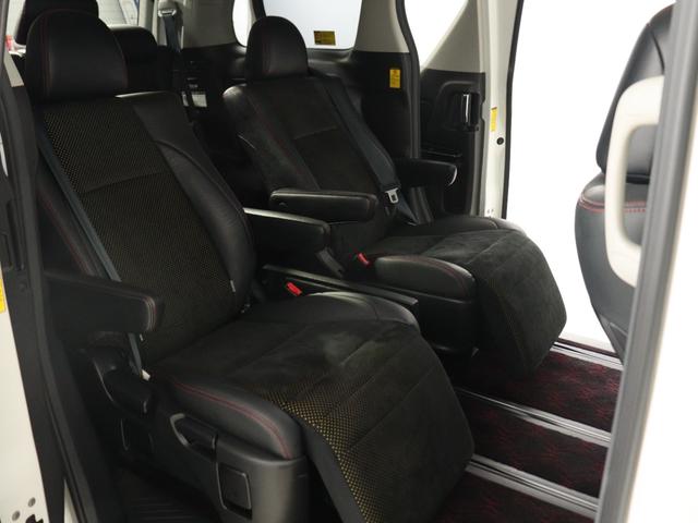 ヴェルファイア ２．４Ｚ　ゴールデンアイズＩＩ　（特別仕様車）（禁煙車）（純正９インチナビ）（ハーフレザーシート）（クルコン）パワーバックドア　両側電動スライドドア　バックカメラ　フルセグ　Ｂｌｕｅｔｏｏｔｈ　クリアランスソナー　ＥＴＣ（16枚目）