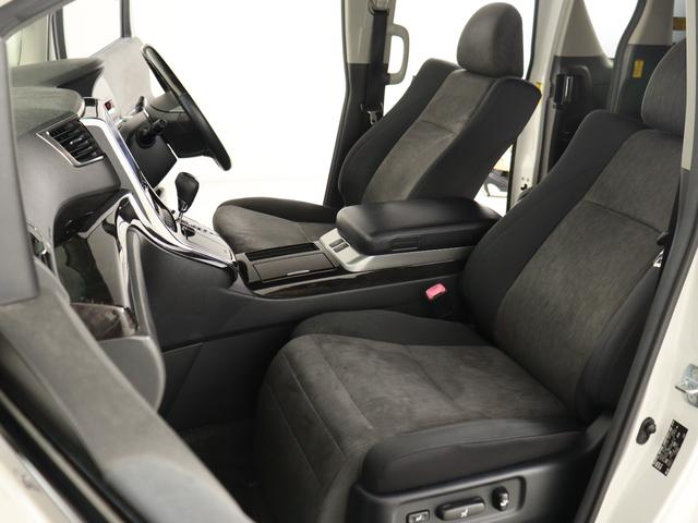 （電動シート）助手席４ウェイパワーシート！また、電動オットマン機能搭載です！上級グレードならではの贅沢装備で人気装備となります。