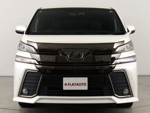 大迫力のフロントフェイスです！状態は非常にいいですが、コーティング施工により更なる質感をご提供できます。プランは数多く御座いますので、お気軽にお申し付けください！