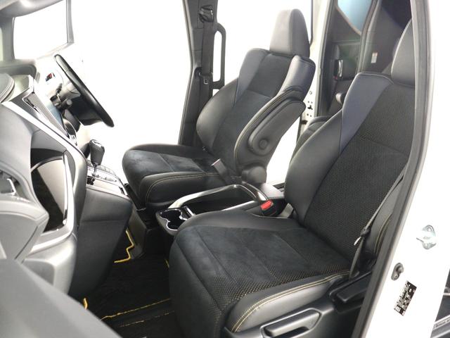 当店では、展示前の車両クリーニングは勿論、ご納車前のクリーニングも手を抜きません！安心のカーライフをご提供致します。