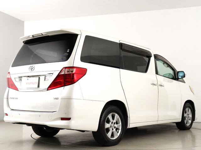 アルファード ３５０Ｇ　Ｌパッケージ　（禁煙車）（サンルーフ）（本革電動シート）（プレミアムサウンド）（リアエンターシステム）パワーバックドア　シートメモリー＆ヒーター　両側電動スライド　クルコン　クリアランスソナー　ＥＴＣ（11枚目）