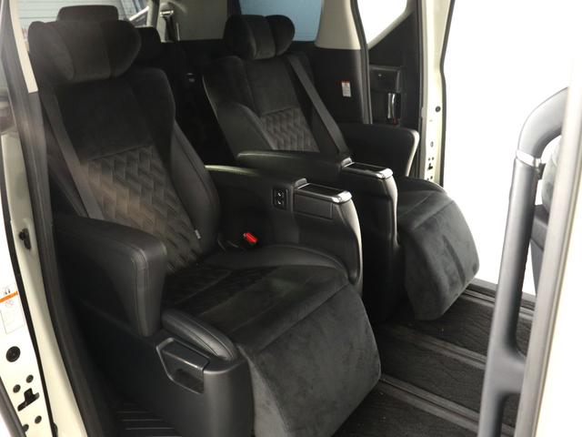 アルファード ２．５Ｓ　Ｃパッケージ　（禁煙車）（ＪＢＬサウンド）（全周囲カメラ）（リアエンターシステム）（プリクラッシュ）（レーダークルーズ）（電動シート）シートメモリー　ＥＴＣ　フルセグＴＶ　両側電動スライド　パワーバックドア（18枚目）