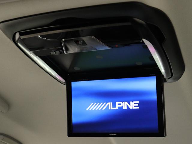 ヴェルファイア ２．４Ｚ　ゴールデンアイズＩＩ　（禁煙車）（ＡＬＰＩＮＥ製１０インチナビ）（後席モニター）（ハーフレザーシート）（パワーバックドア）クルコン　両側電動スライド　ＡＣ１００Ｖ　クリアランスソナー　オットマン　フルフラット　ＥＴＣ（2枚目）