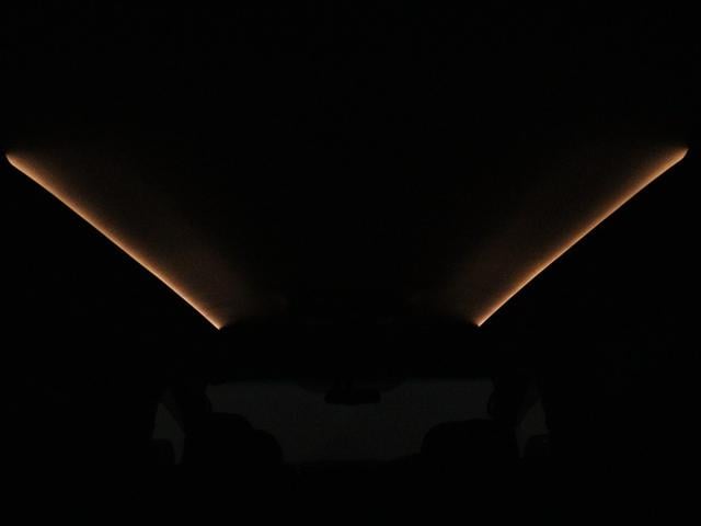 ヴェルファイア ２．４Ｚ　ゴールデンアイズＩＩ　（禁煙車）（ＡＬＰＩＮＥ製１０インチナビ）（後席モニター）（ハーフレザーシート）（パワーバックドア）クルコン　両側電動スライド　ＡＣ１００Ｖ　クリアランスソナー　オットマン　フルフラット　ＥＴＣ（17枚目）