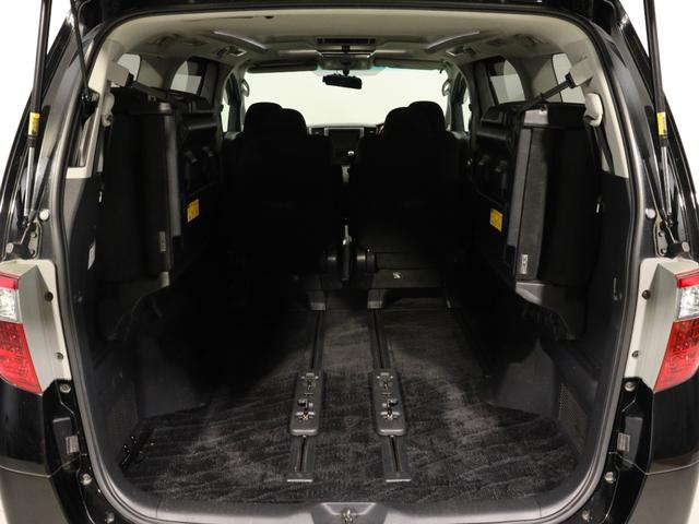 アルファード ２４０Ｓ　プライムセレクションＩＩ　（特別仕様車）（禁煙車）（１９インチＡＷ＆ローダウン）（サンルーフ）（ＡＬＰＩＮＥ製８インチナビ）（後席モニター）フルセグ　バックカメラ　両側電動スライド　クリアランスソナー　パワーバックドア　ＥＴＣ（16枚目）