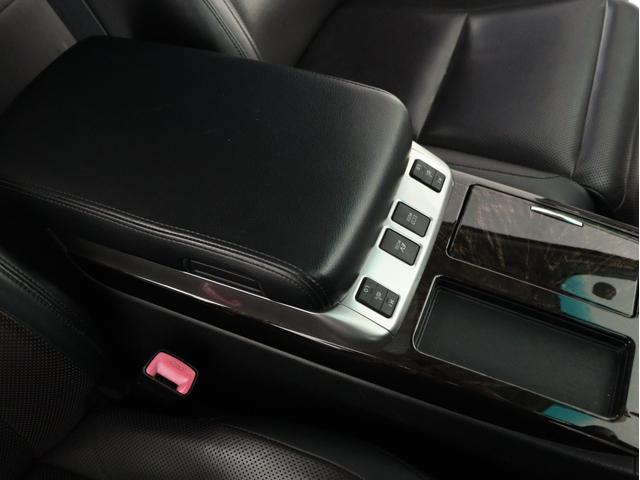 アルファードハイブリッド SR プレミアムシートパッケージ (4WD)(サンルーフ)(本革電動シート)(プレミアムサウンド)(リアエンターシステム)シートヒーター&メモリー パワーバックドア シートエアコン 純正8インチナビ クルコン ETC(25枚目)