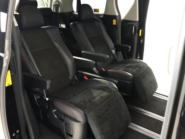 ヴェルファイア ２．４Ｚ　ゴールデンアイズ　（禁煙車）（モデリスタエアロ）（８インチナビ）（大画面後席モニター）（特別仕様車）ハーフレザー　クルコン　パワーバックドア　両側電動スライドドア　ＥＴＣ　フルセグＴＶ　Ｂｌｕｅｔｏｏｔｈ　バックカメラ（18枚目）