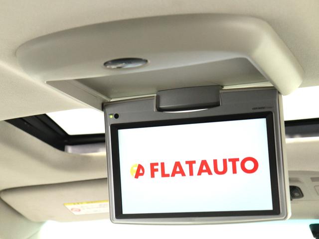 【後席モニター！】フリップダウンモニター完備！お子さまも映像を見ながら、快適に楽しくお過ごしいただけます♪ミニバンでは欠かせない大人気装備です！！