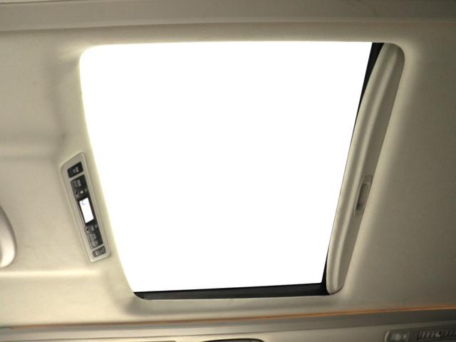 【ツインサンルーフ】サンルーフ装備車両！高級感もアップ、大人気オプション解放感溢れる快適なドライブをお楽しみください♪