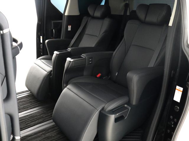 アルファード ２．５Ｓ　Ｃパッケージ　（禁煙車）（サンルーフ）（ＬＴＡ／レーダークルーズ）（衝突軽減）（後席モニター）（純正ディスプレイオーディオ）シートメモリー　ＥＴＣ　バックカメラ　フルセグＴＶ　パワーバックドア　両側電動スライドドア（19枚目）