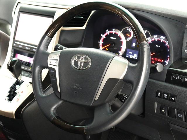 ヴェルファイア ２．４Ｚ　ゴールデンアイズＩＩ　（禁煙車）（純正９インチナビ）（ハーフレザーシート）（パワーバックドア）クルコン　両側電動スライド　ＡＣ１００Ｖ　Ｂｌｕｅｔｏｏｔｈ接続　フルセグ　バックカメラ　クリアランスソナー　ＥＴＣ（31枚目）