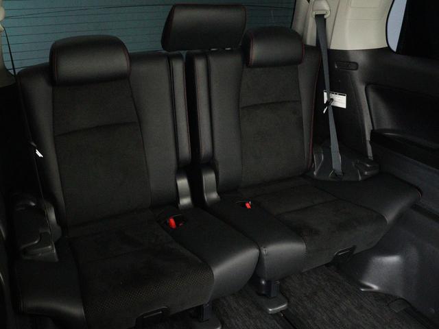 ヴェルファイア ２．４Ｚ　ゴールデンアイズ　（禁煙車）（特別仕様車）（ＡＬＰＩＮＥ製８インチナビ）（後席モニター）ハーフレザーシート　ダウンサス　２０インチアルミ　両側電動スライド　パワーバックドア　クリアランスソナー　オットマン　ＥＴＣ（19枚目）