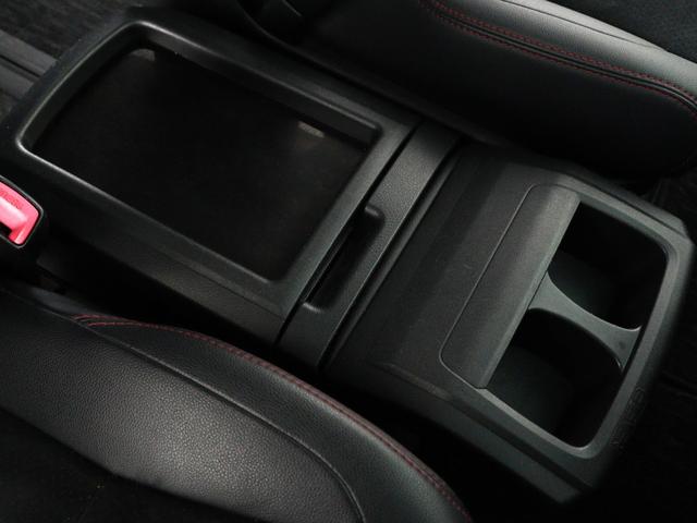 ヴェルファイア ２．４Ｚ　ゴールデンアイズ　（禁煙車）（特別仕様車）（ＡＬＰＩＮＥ製８インチナビ）（後席モニター）ハーフレザーシート　ダウンサス　２０インチアルミ　両側電動スライド　パワーバックドア　クリアランスソナー　オットマン　ＥＴＣ（24枚目）