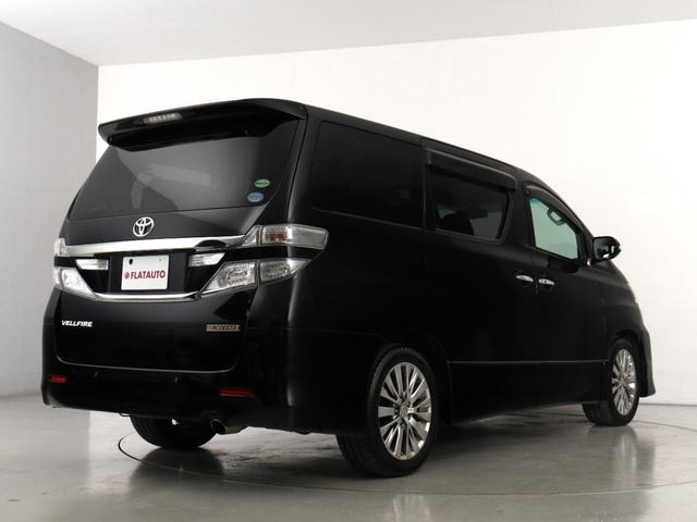 ヴェルファイア ２．４Ｚ　ゴールデンアイズＩＩ　（禁煙車）（サンルーフ）（プレミアムサウンド）（リアエンターシステム）（特別仕様車）クルコン　パワーバックドア　両側電動スライド　ＥＴＣ　フルセグＴＶ　Ｂｌｕｅｔｏｏｔｈ接続　バックカメラ　オットマン（10枚目）