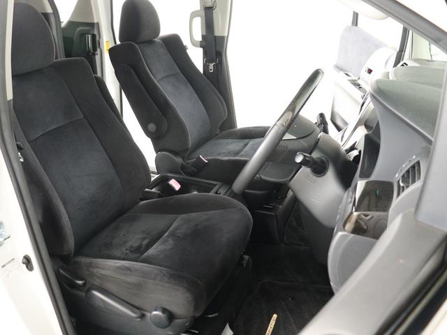 ヴェルファイア ２．４Ｚ　プラチナセレクションＩＩ　タイプゴールド　（特別仕様車）（禁煙車）（ＡＬＰＩＮＥ製８インチナビ）（後席モニター）（パワーバックドア）アルカンターラシート　両側電動スライド　クリアランスソナー　オットマン　フルフラット　スマートキー　ＥＴＣ（22枚目）